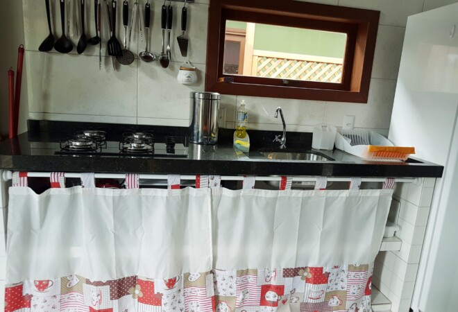 HOSPEDAGEM EM BOMBINHAS